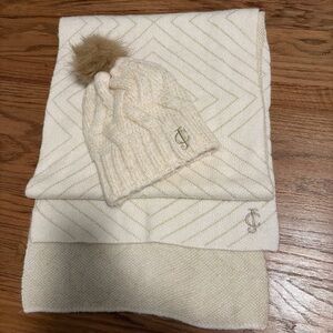 Juicy Couture Cream Knit Accessory